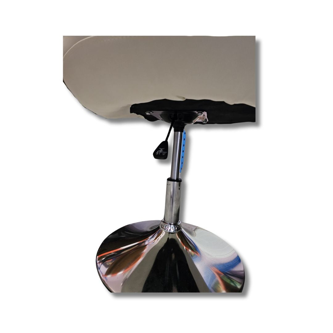Beauty Style Silla Coqueta Profesional Negra con Base Hidráulica Cromada 2592001