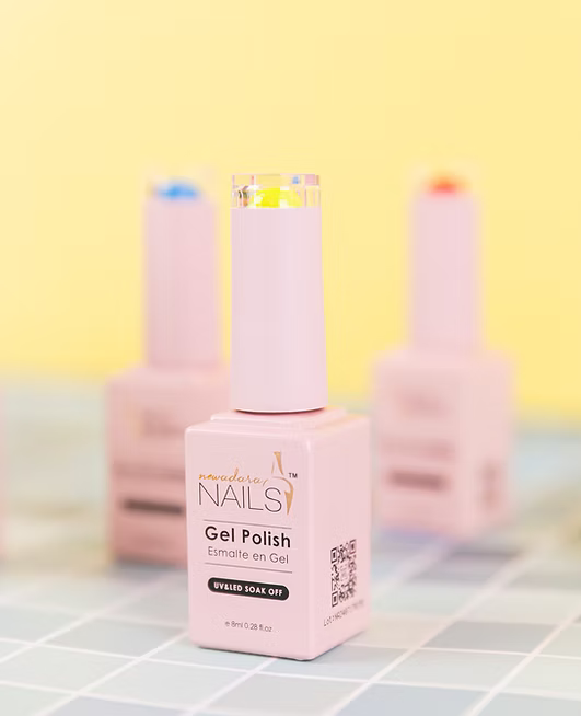 💅✨ NEW ADARA™ NAILS Gel Polish #38 – Verde Menta Moderno, Fórmula Clean y Brillo Profesional | 0.28 oz