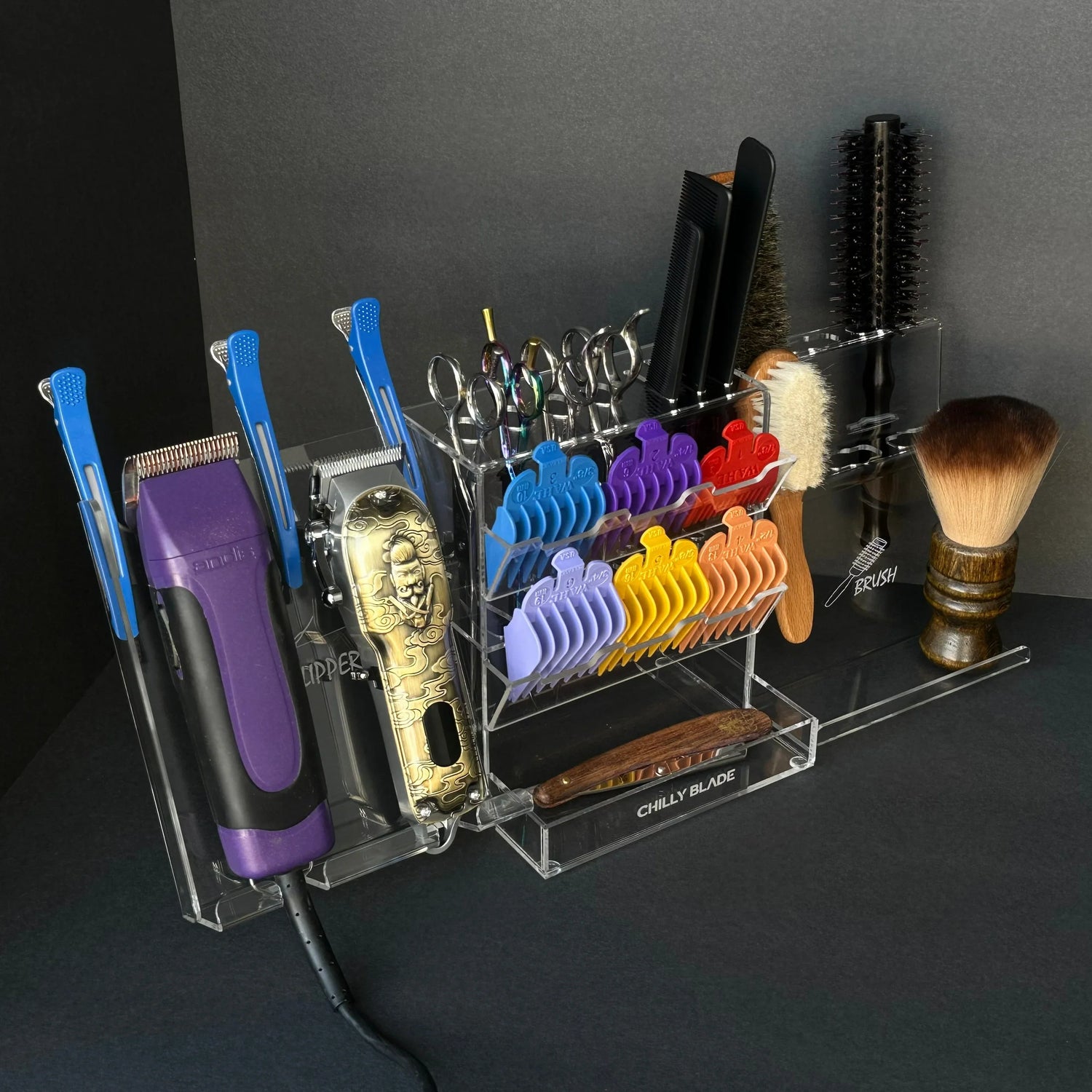 Accesorios Funcionales para Estaciones de Barbería