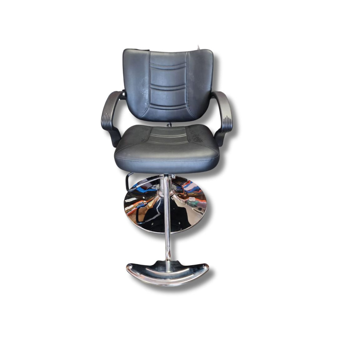 🪑 Silla Ultimate – Color Negro (2562191)