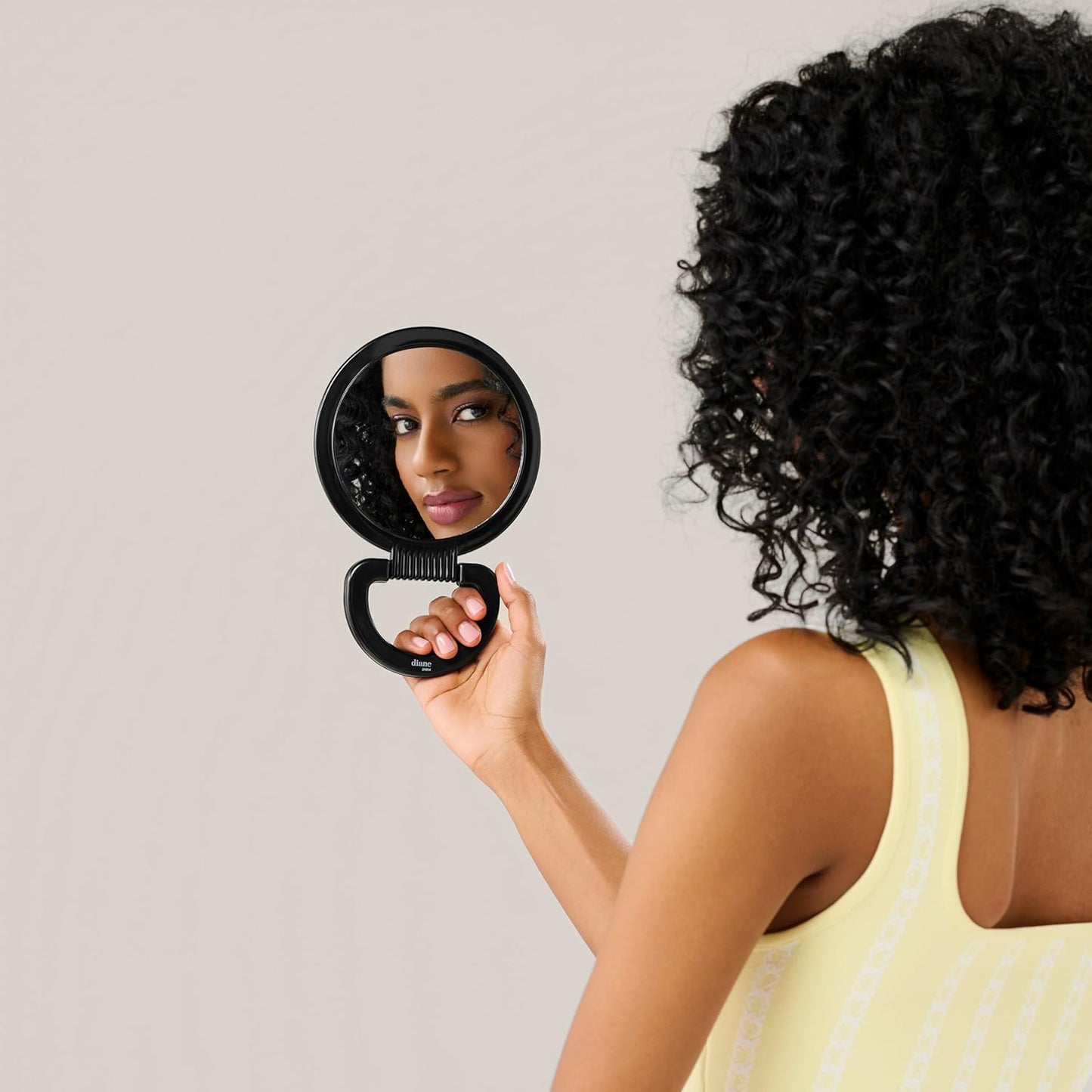 Diane Handheld Mirror con Aumento 6” x 10” D1014 – Espejo de Mano Doble Cara 1X y 3X