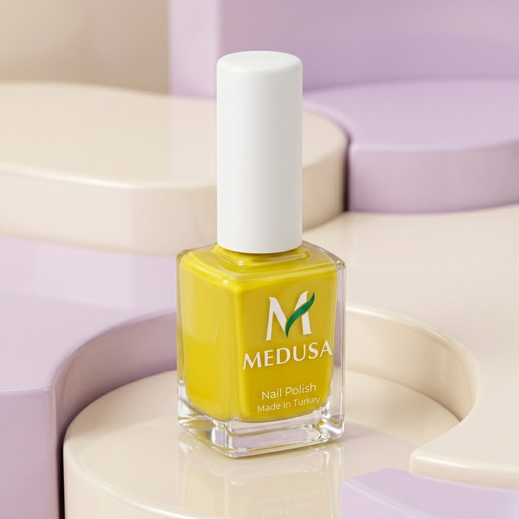 Esmalte Amarillo Medusa Nail Polish MNP112 0.37 oz