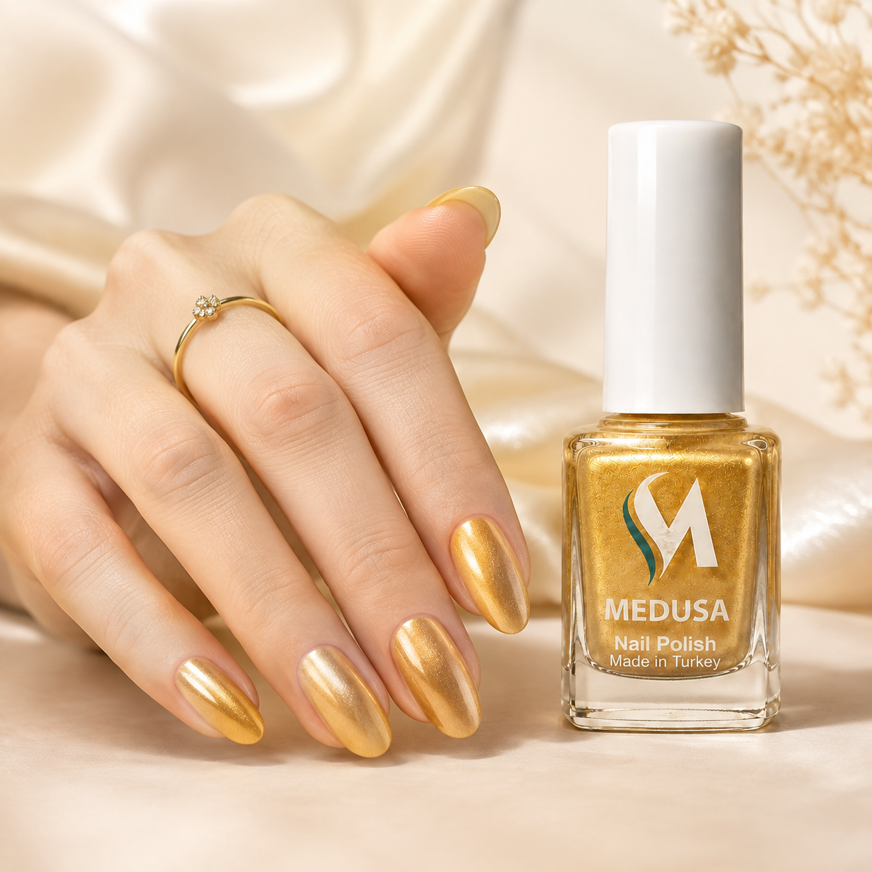 Medusa Nail Polish MNP149 – Esmalte Dorado Metálico