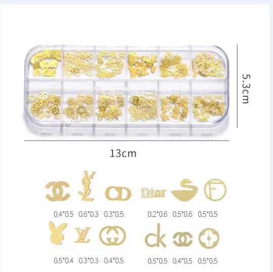 Spiral Kit de Diseños Dorados 3D para Nail Art 12 Compartimientos NSB0203