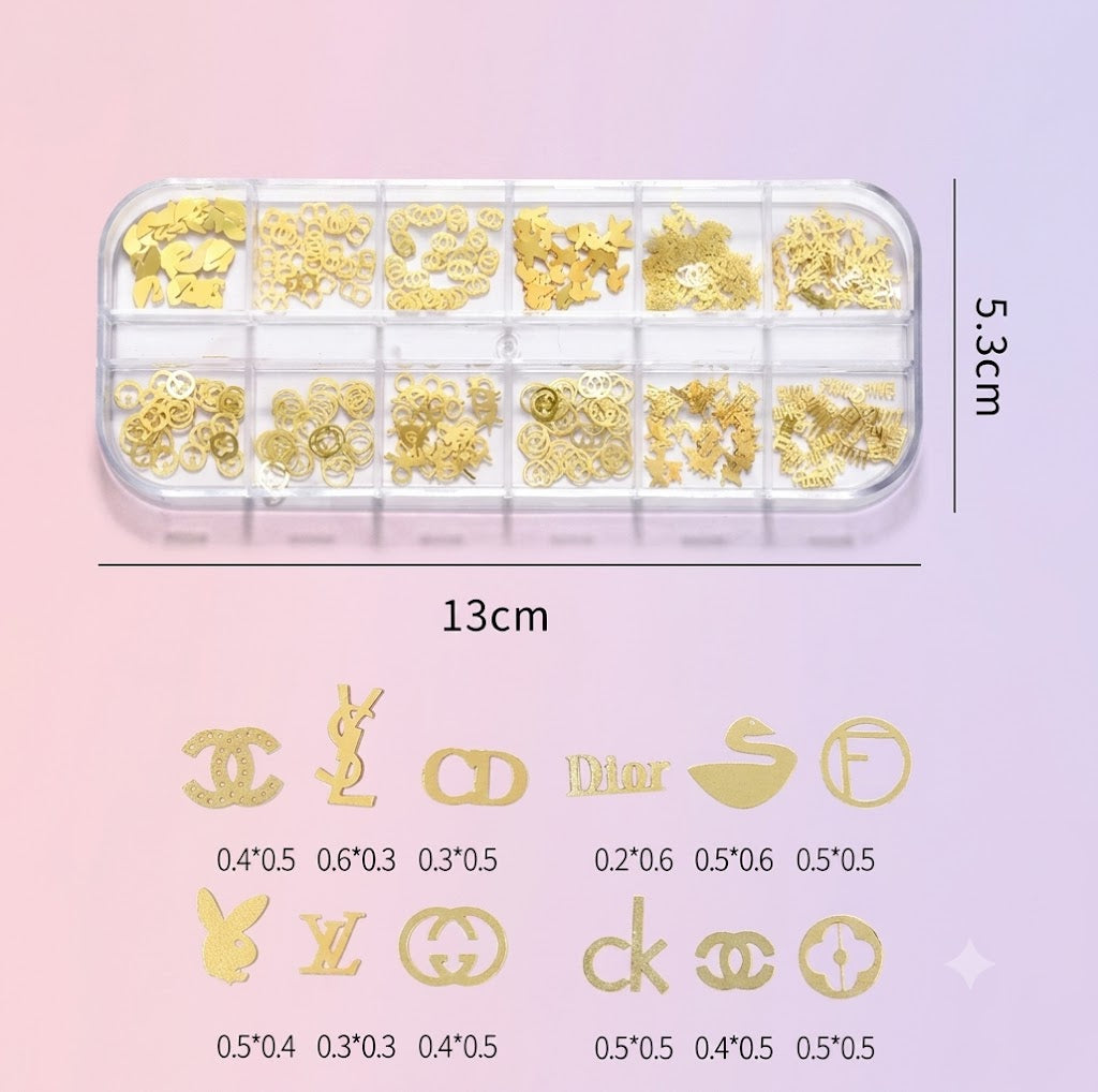 Spiral Kit de Diseños Dorados 3D para Nail Art 12 Compartimientos NSB0203